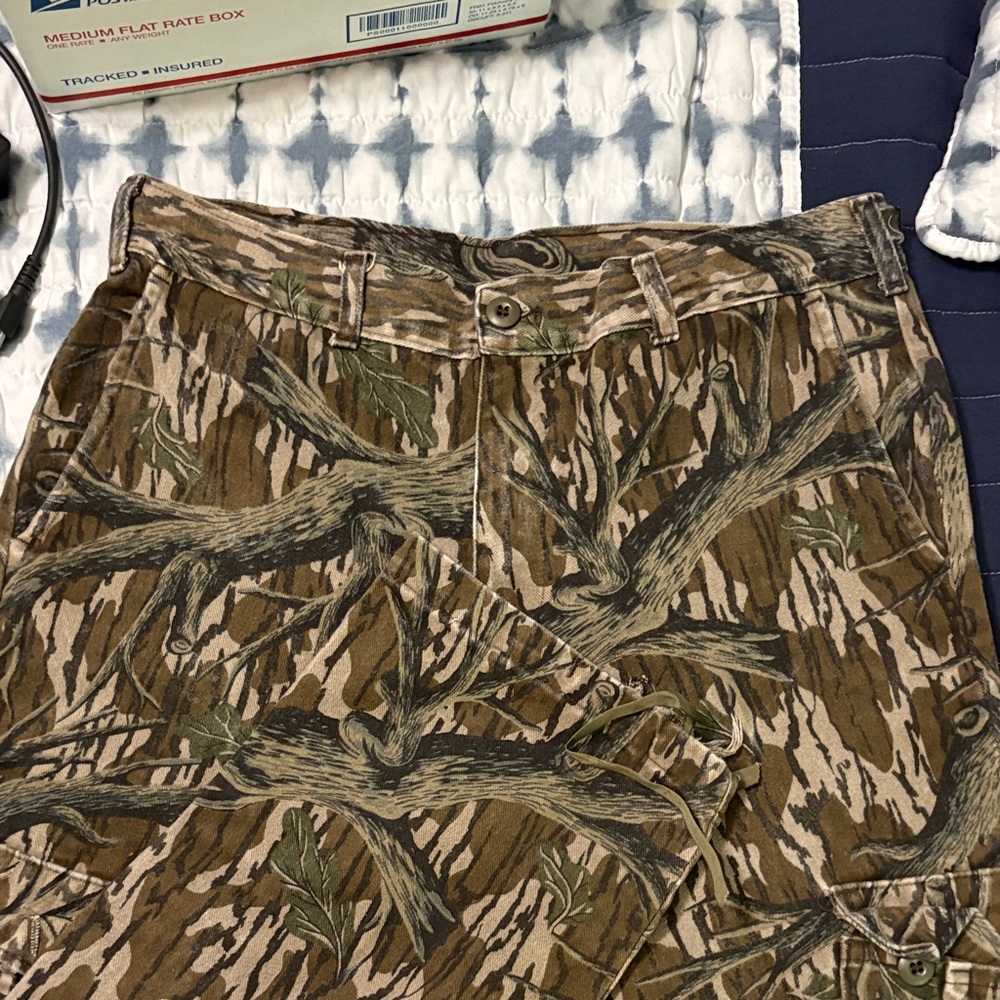 Mossy Oak Camouflage Cargo Pants